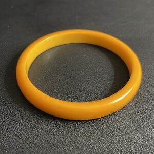 Vintage Butterscotch Bakelite Bangle Bracelet Authentic‎ Tested Retro